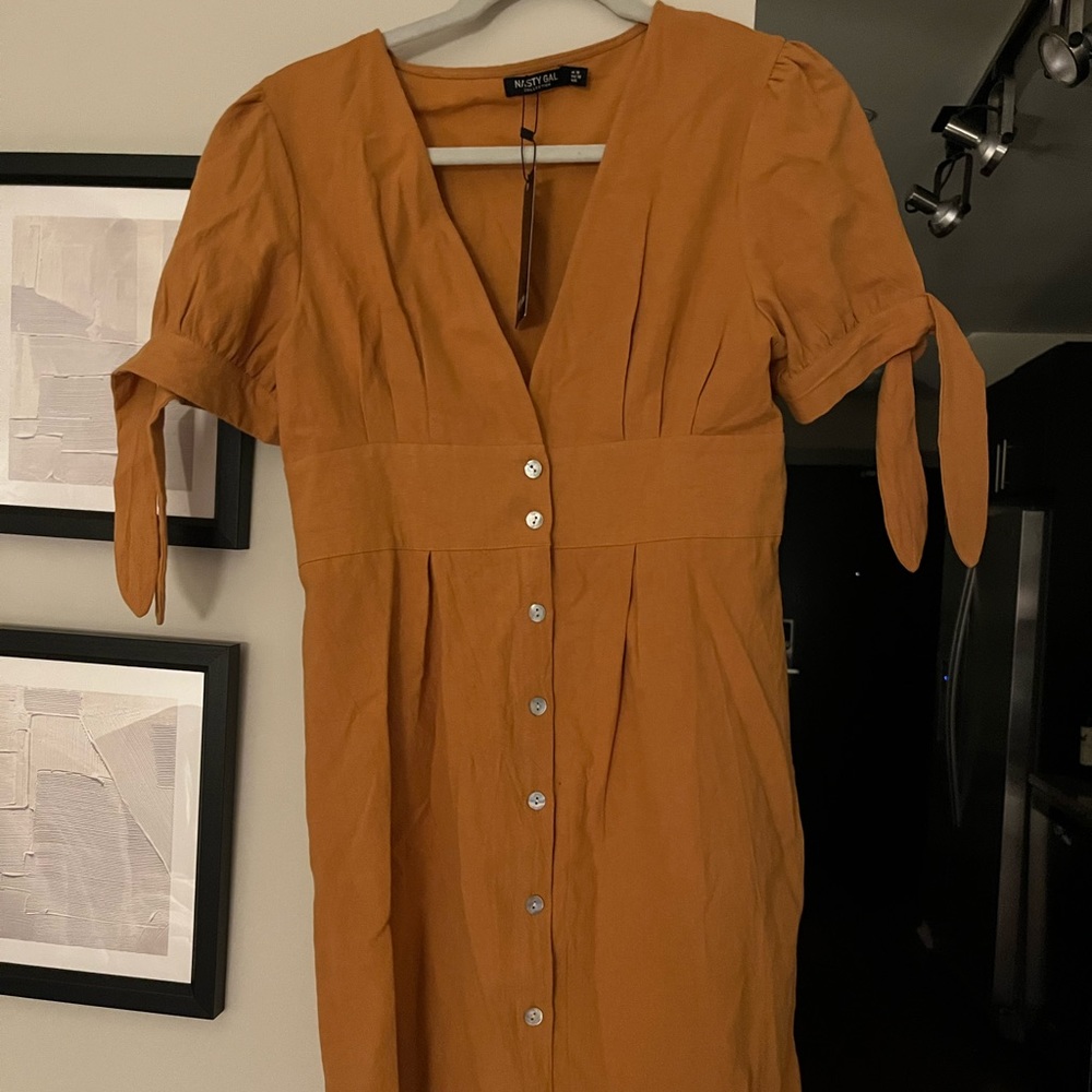 NWT Nastygal burnt orange sundress with button down and tie shoulders